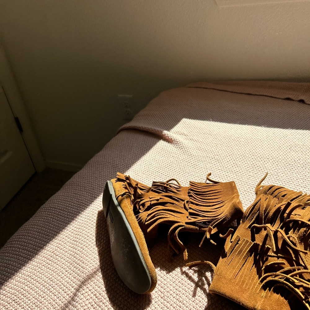 Minnetonka 3-Layer Fringe Boot - image 7